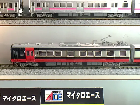 719系700番代 フルーティアふくしま 2両セット 品番：A7042 MICROACE