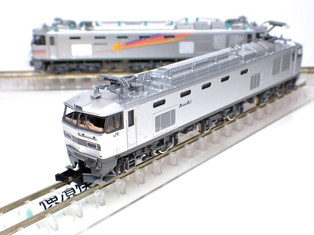 EF510形500番代（JR貨物仕様・銀色）が入線しました。TOMIX 7183