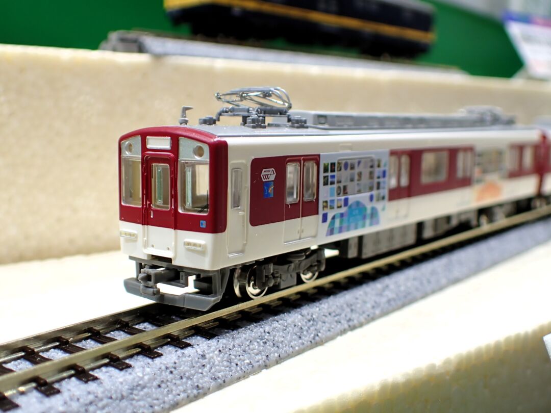 TOMIX 4月13日発売 JRキハ181系特急ディーゼルカー(JR四国色)セット