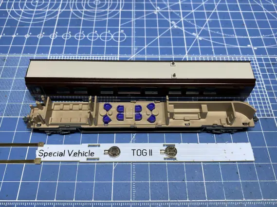 E655系なごみ(和)と特別車両を弄る。 蓄電式室内灯取付（DNESHA.me製品