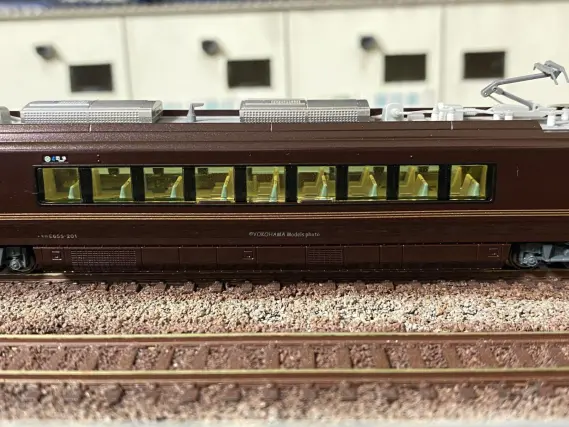 E655系なごみ(和)と特別車両を弄る。 蓄電式室内灯取付（DNESHA.me製品