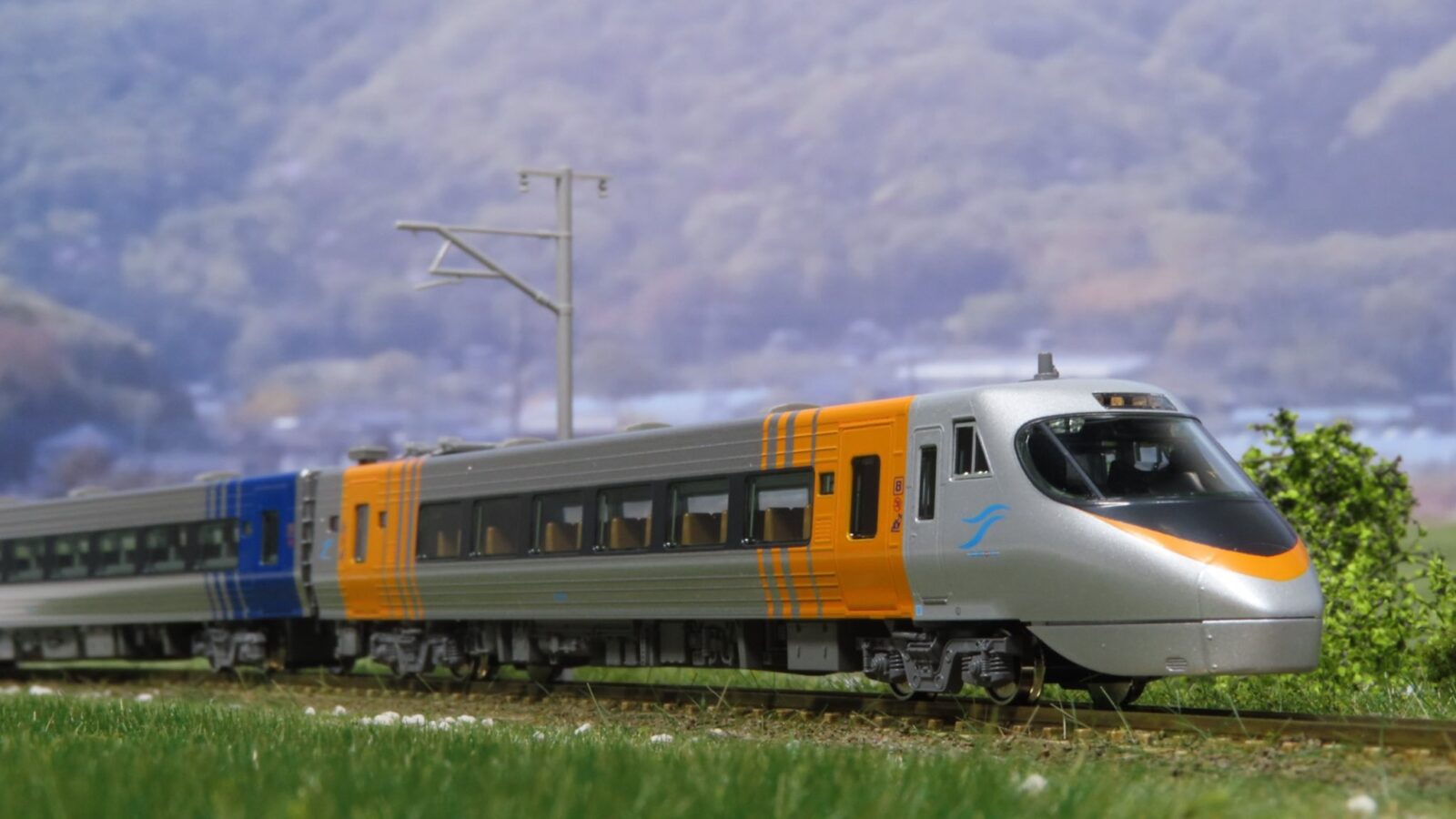 四国8000系 特急「しおかぜ・いしづち」 3両セット 品番：10-1939 鉄道