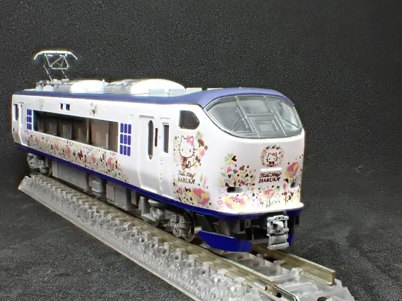 JR 281系特急電車（ハローキティ はるか・Ougi）増結セット 品番