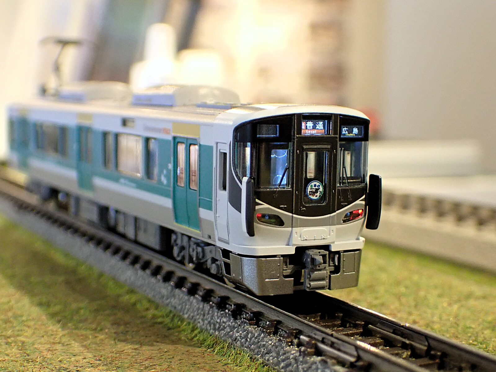 JR 227系近郊電車・広島電鉄5100形(ラッピングコラボトレイン)セット