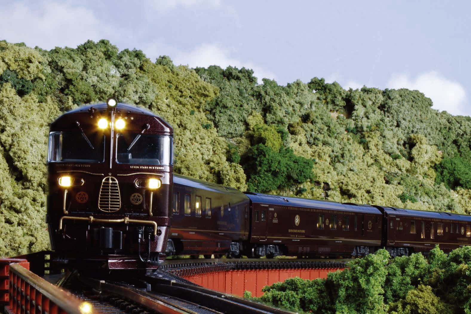 クルーズトレイン「ななつ星in九州」 8両セット 2026年6月発売予定