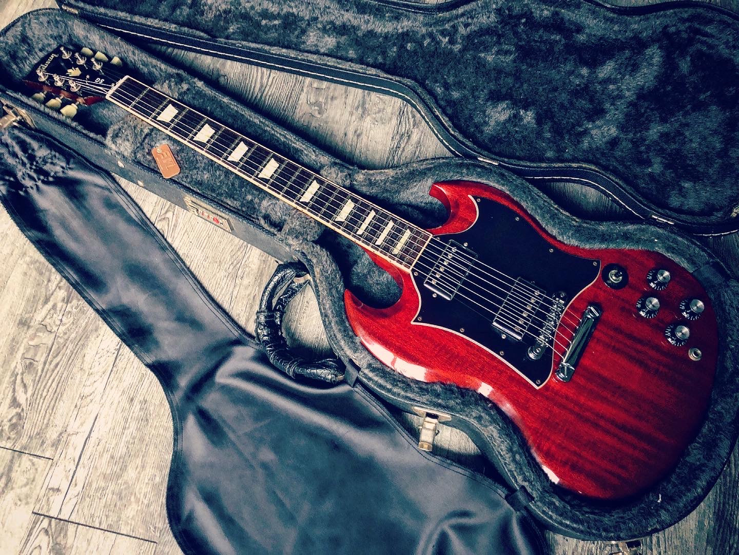 USED Gibson SG Standard 2004年製（送料無料） – NERD custom studio