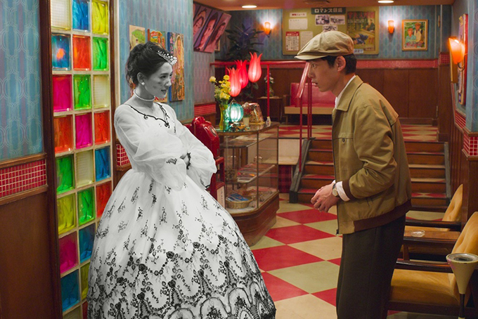 綾瀬はるか×坂口健太郎、映画のヒロインと恋に落ちる!?『今夜