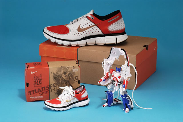 トランスフォーマー」とNIKEがコラボ - 「TRANSFORMERS SPORTS LABEL