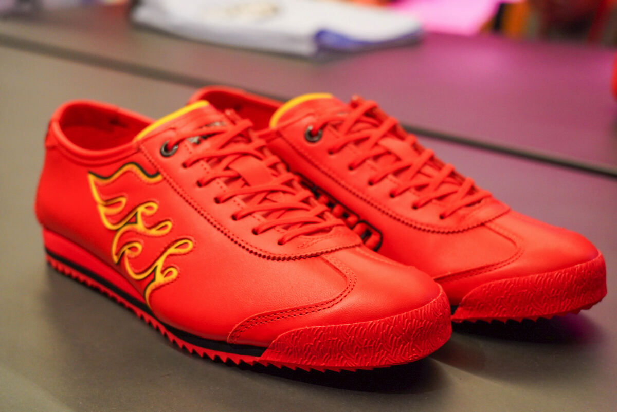 オニツカタイガー」世界初の体験型ストアに行ってきた! 鉄腕アトム