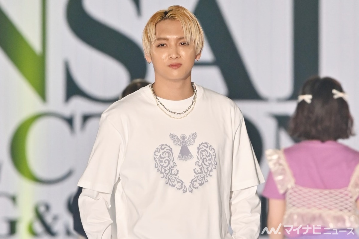 THE RAMPAGE鈴木昂秀、関コレ出演 金髪×白Tシャツでカジュアルモード