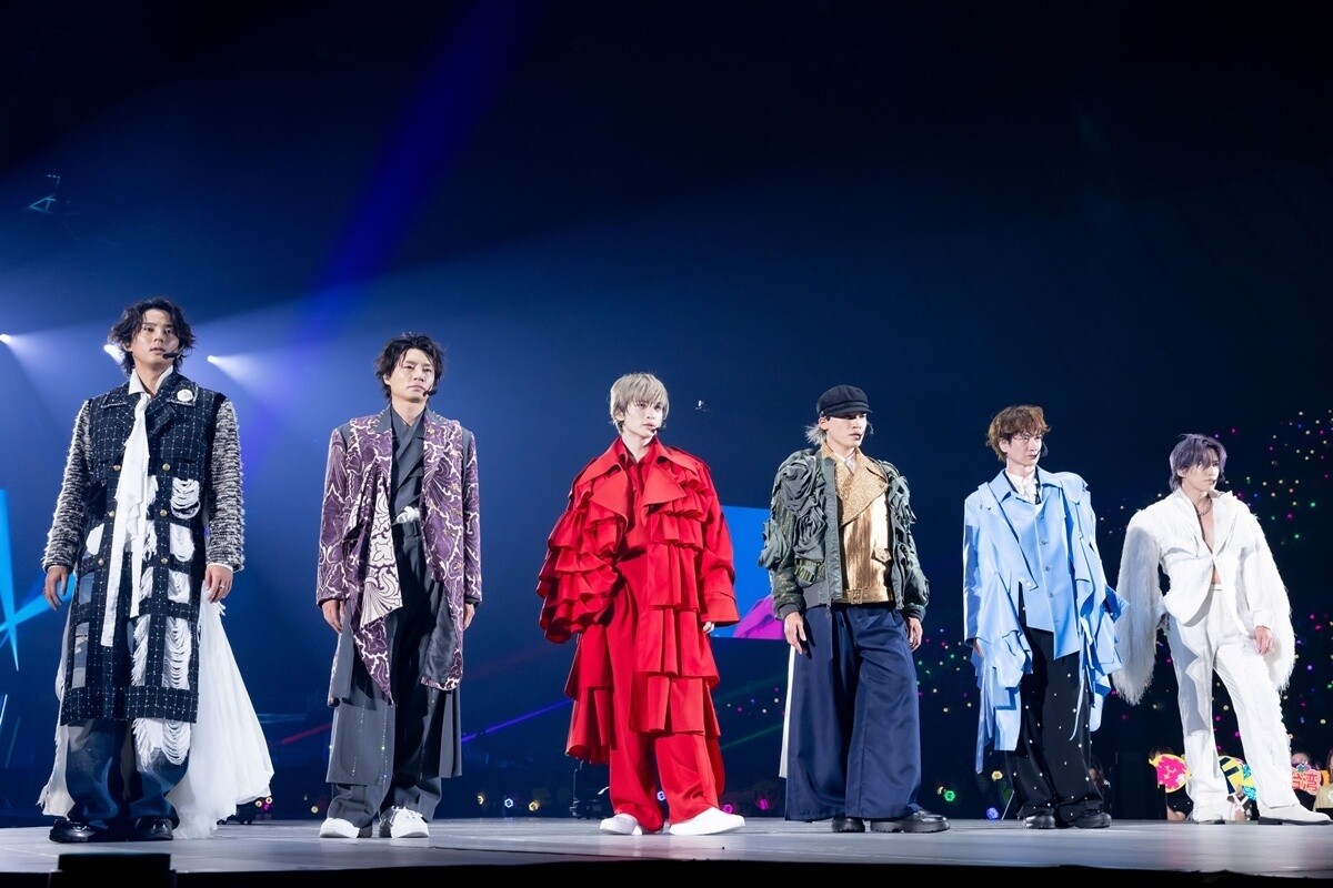 キスマイ、ライブでファッションショー 「かっこいい」「オシャレ