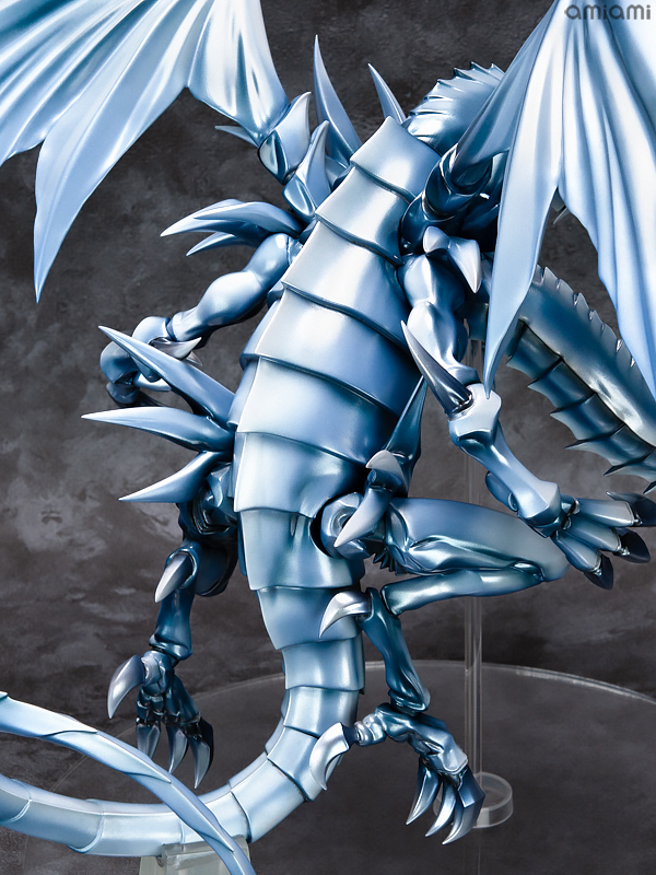 遊☆戯☆王デュエルモンスターズ』 青眼の究極竜 完成品フィギュア