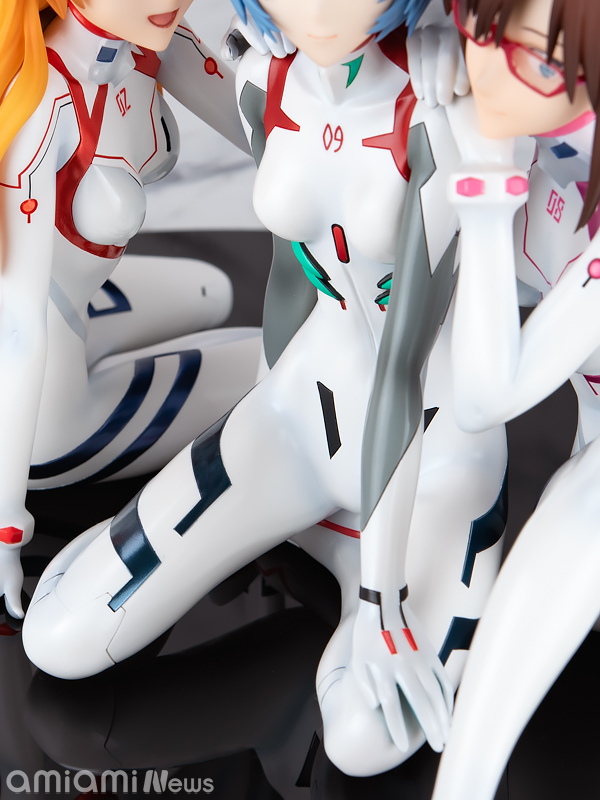 KDcolle『シン・エヴァンゲリオン劇場版』アスカ・レイ・マリ Newtype