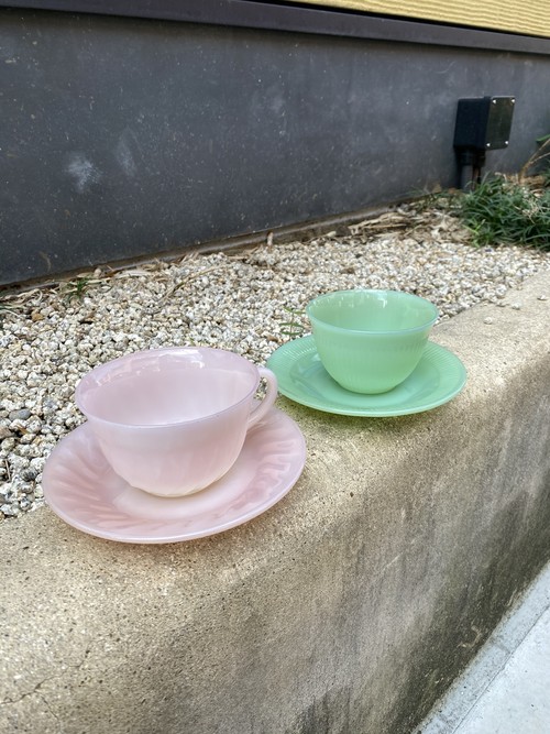 総合リサイクルショップ RecycleGallery NEWS / FIRE KING ピンク