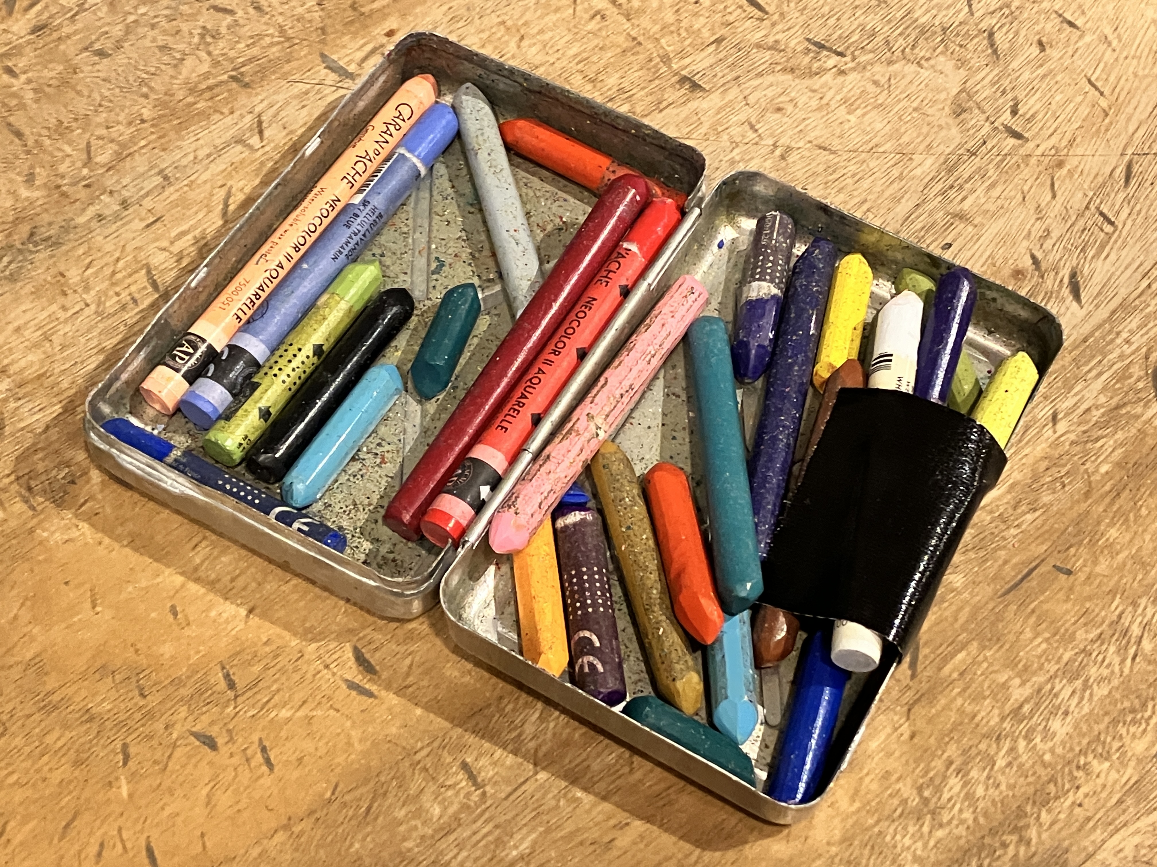 85歳の黒田征太郎「クレヨンで人を撃つんだ」生き方の原点に戦争体験