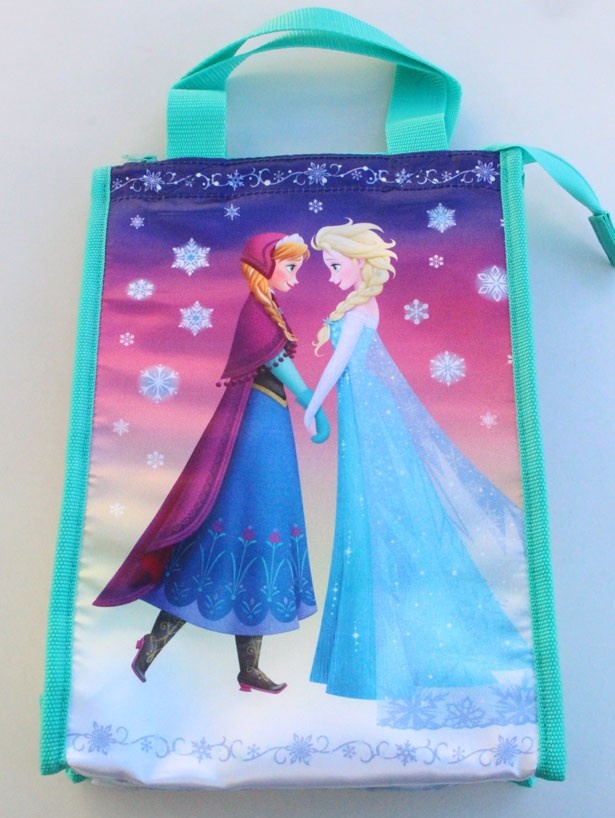 縦形ランチケースがレア！「アナ雪」のスーベニア付きサンドイッチ