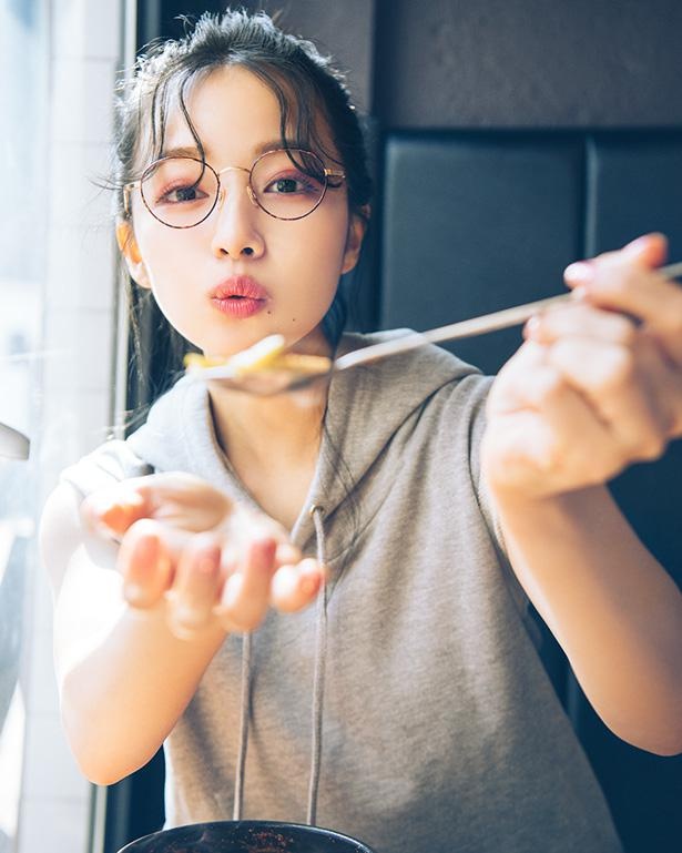 ドSなセクシー写真満載の1st写真集を発売！ NMB48村瀬紗英に直撃