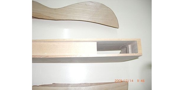 画像4 / 8＞破壊専用ギター「SMASH」発売！ワイルド＆クールにストレス