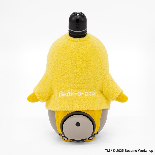 セサミストリートの仲間たちになりきれる「LOVOT」用とヒト用のコラボ