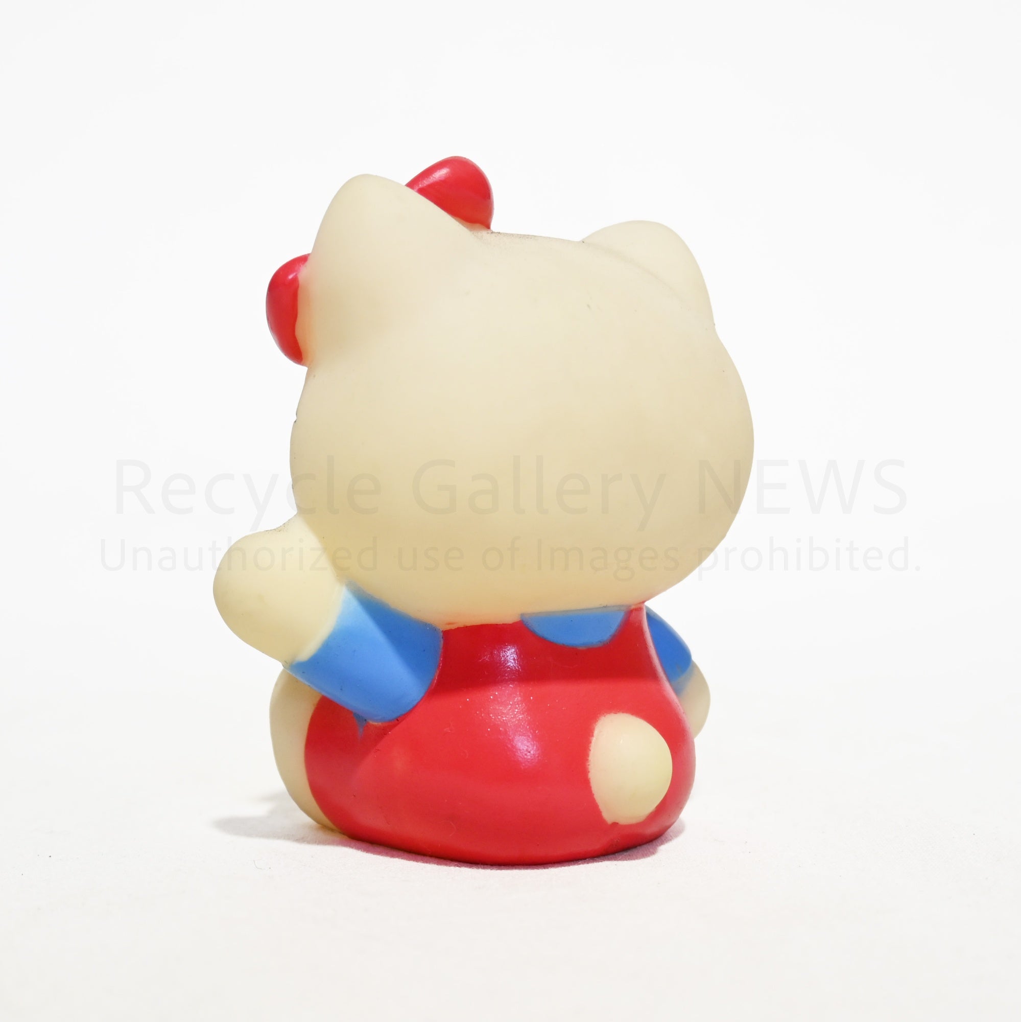 Hello Kitty Soft Vinyl Mascot 1993 Vintage Rare / ハローキティ