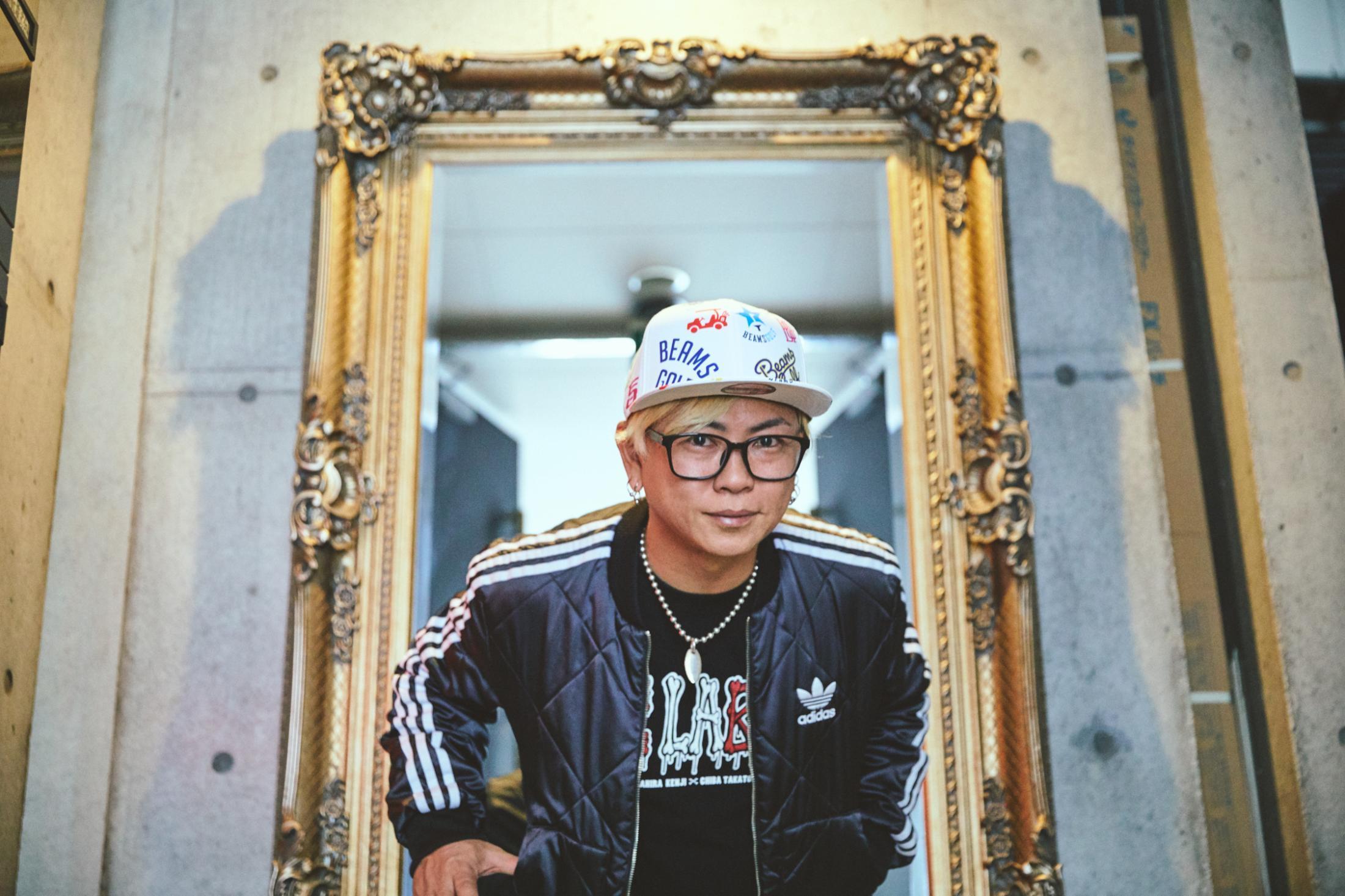 10代は無敵だった」元19・岡平健治、「風呂なしトイレ共同」から経営者