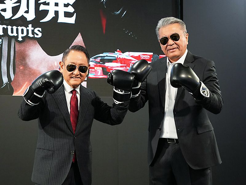 オートサロン2026〉トヨタは「喧嘩三番勝負」 豊田章男会長が中嶋副
