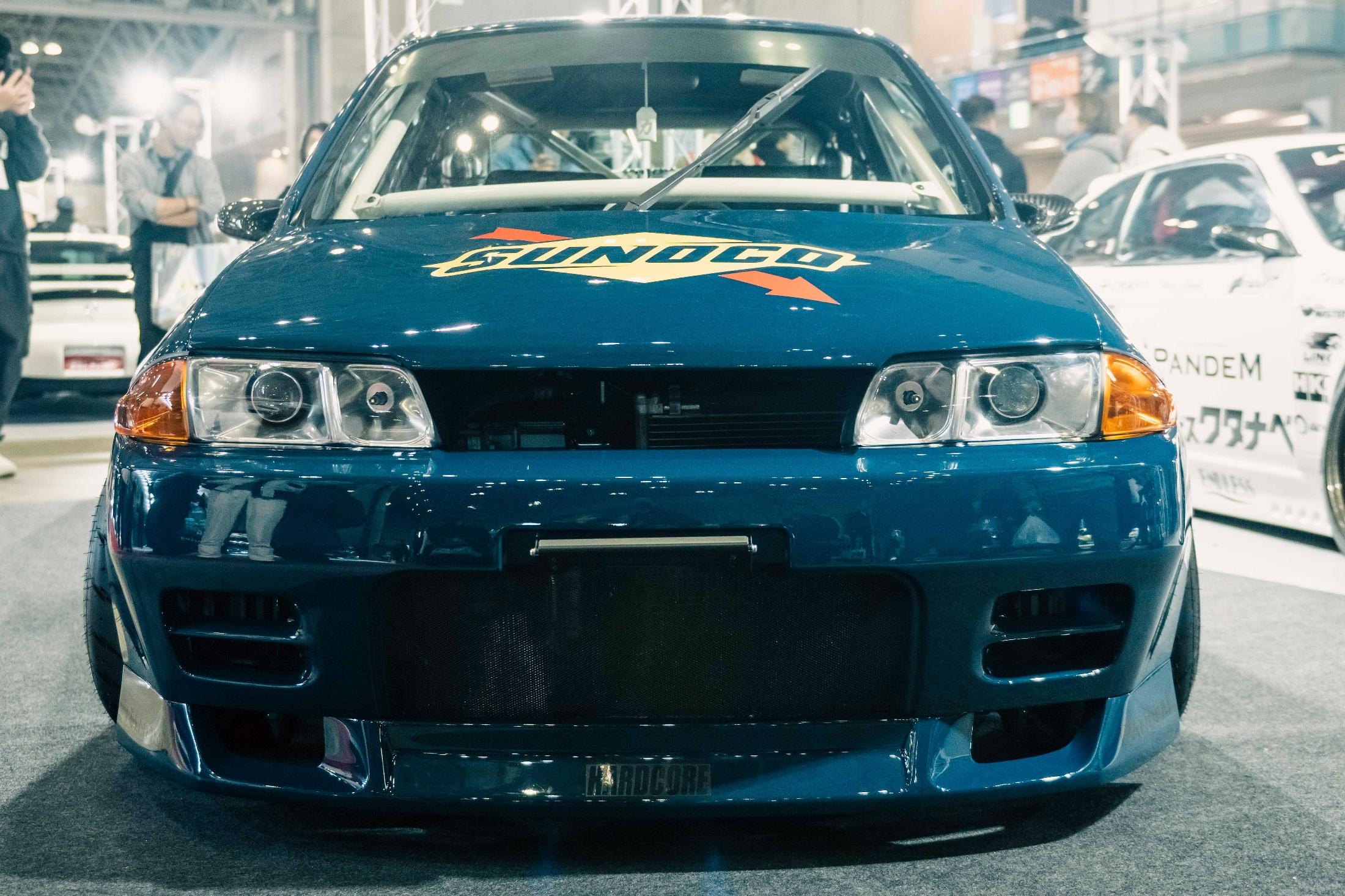 R32型 日産スカイラインGT-R“風”ミニカーがあらわる!!! 東京オート