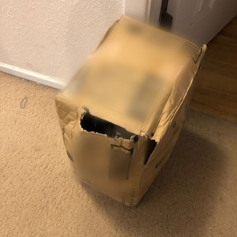 世間が知らない「段ボール箱も商品のうち」がトラックドライバーに