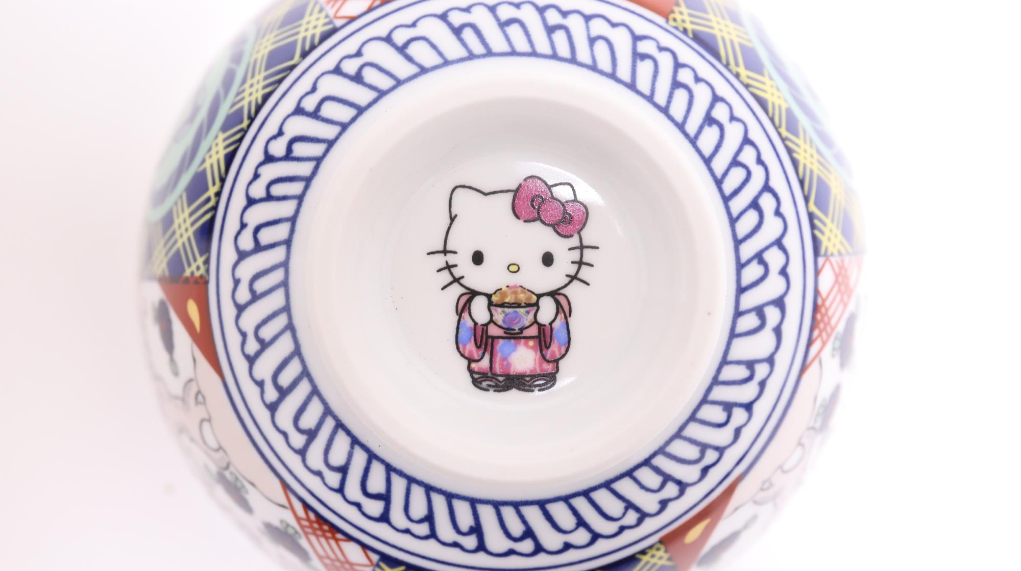 サンリオ】おうち吉野家キャンペーンでハローキティの有田焼コラボ丼が