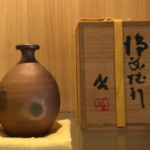 藤原啓の備前徳利を買取しました｜骨董品に関するコラム【骨董・古美術