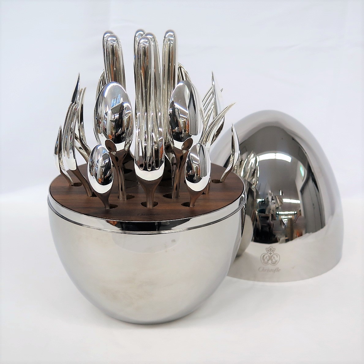 王室御用達のクリストフル食器の価値とは？歴史や代表作も紹介｜骨董品