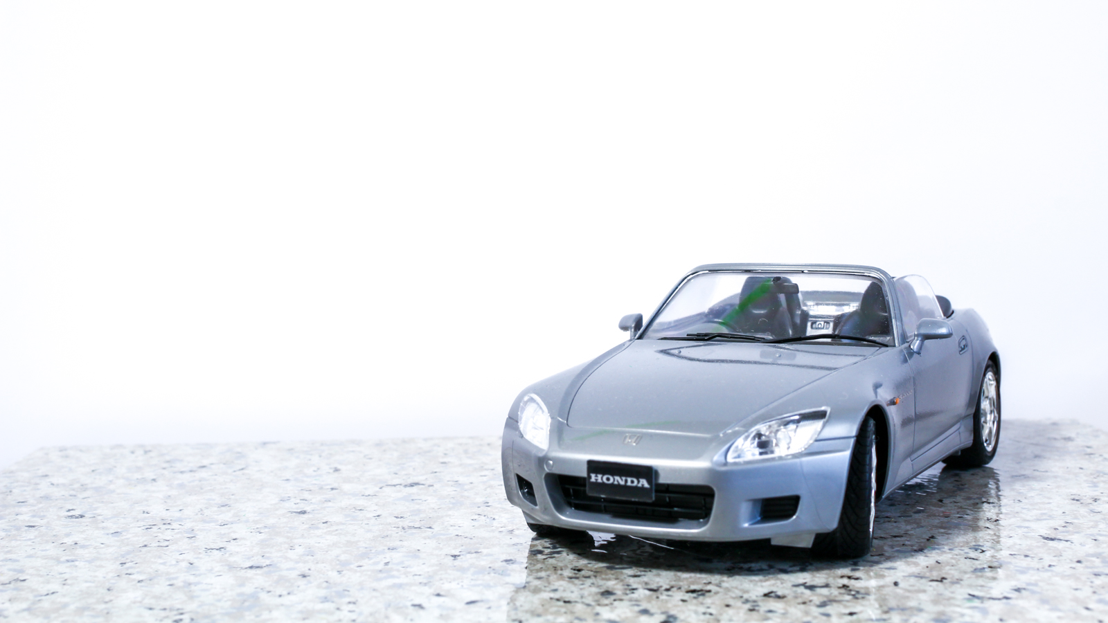 夏のプラモ／タミヤ 1/24 Honda S2000 | nippper: ニッパーを握る