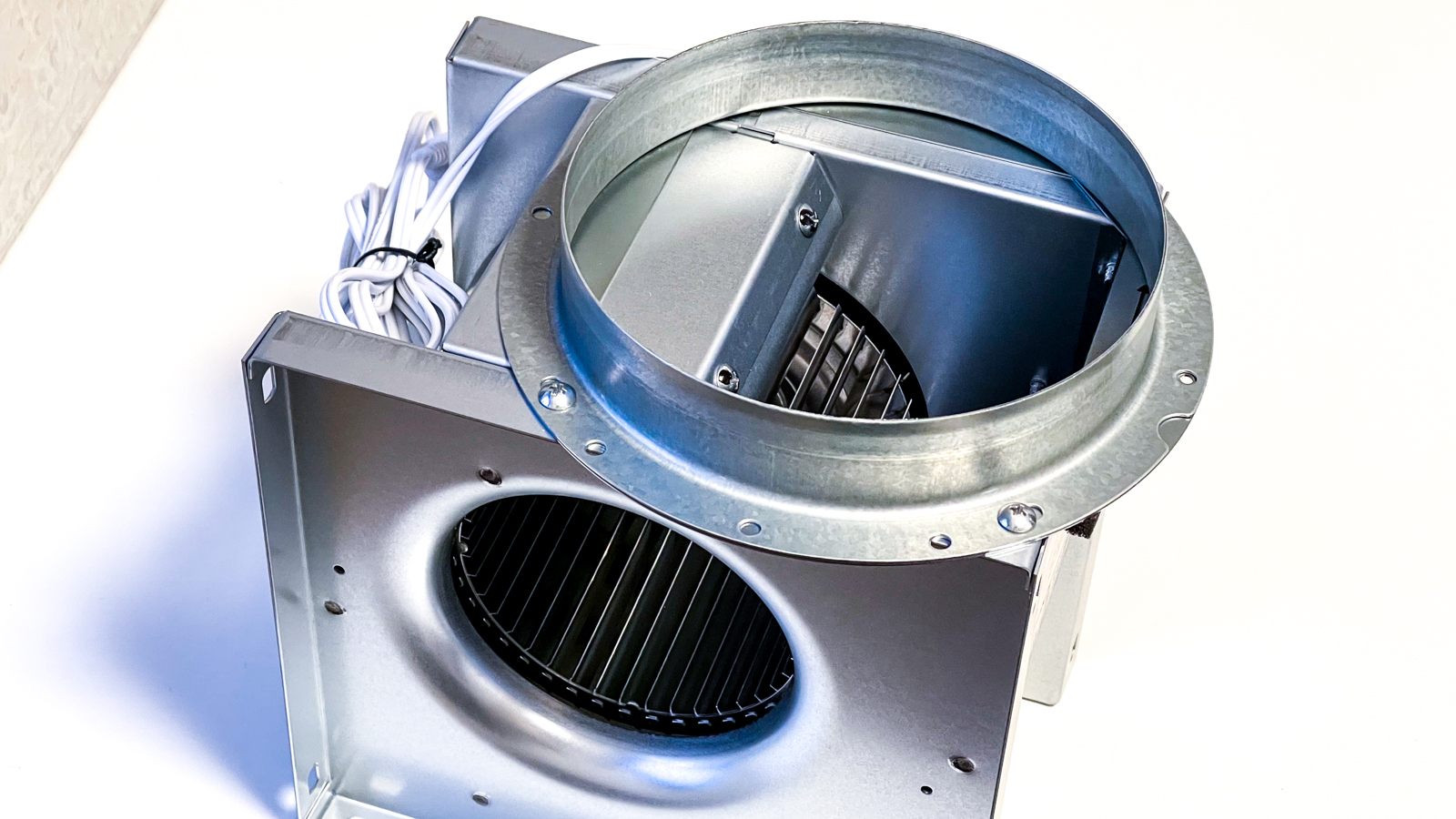 プラモ塗装の強い味方、ネロブースminiが我が家にやってきた話