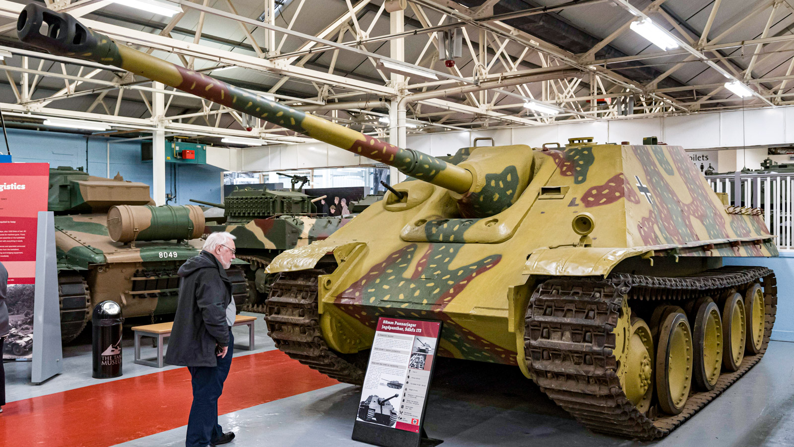 シンプルに強いシルエット／タミヤ ヤークトパンサーを組む