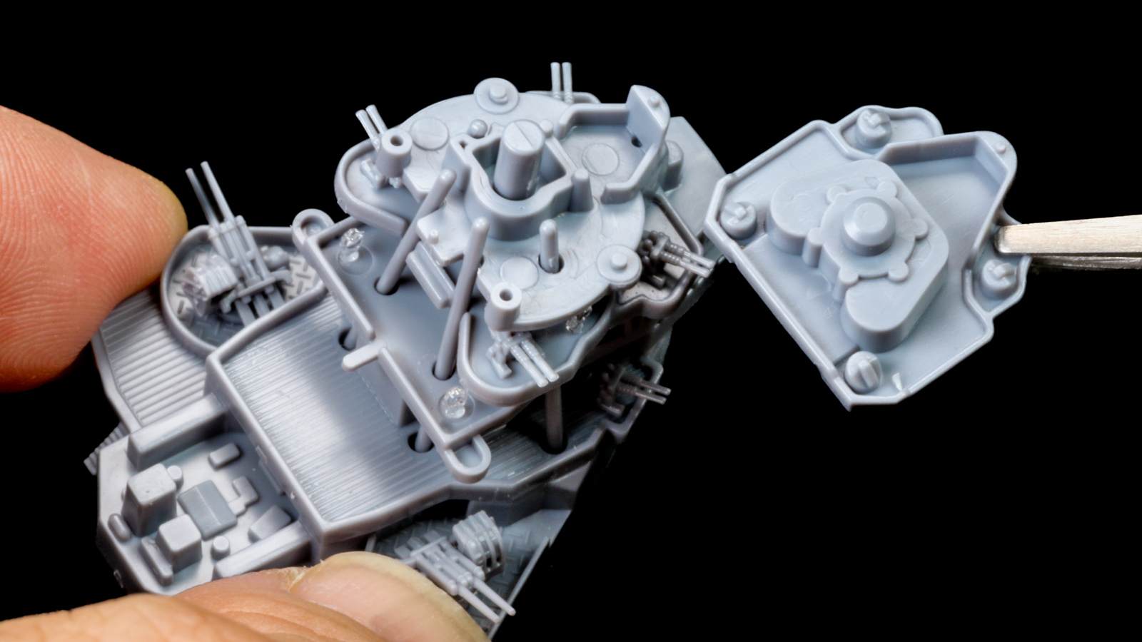 艦船プラモデル最前線】自分を超え続けるアオシマの挑戦／国民的戦艦