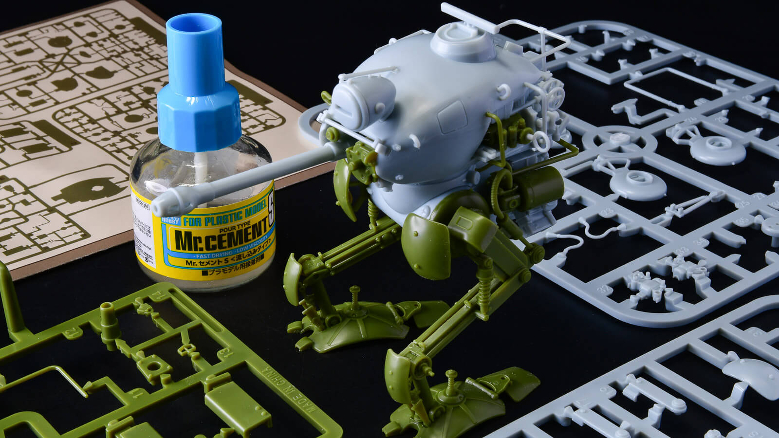 モデラーの想像力に委ねる「色を貼るプラモデル」。海洋堂 ARTPLA