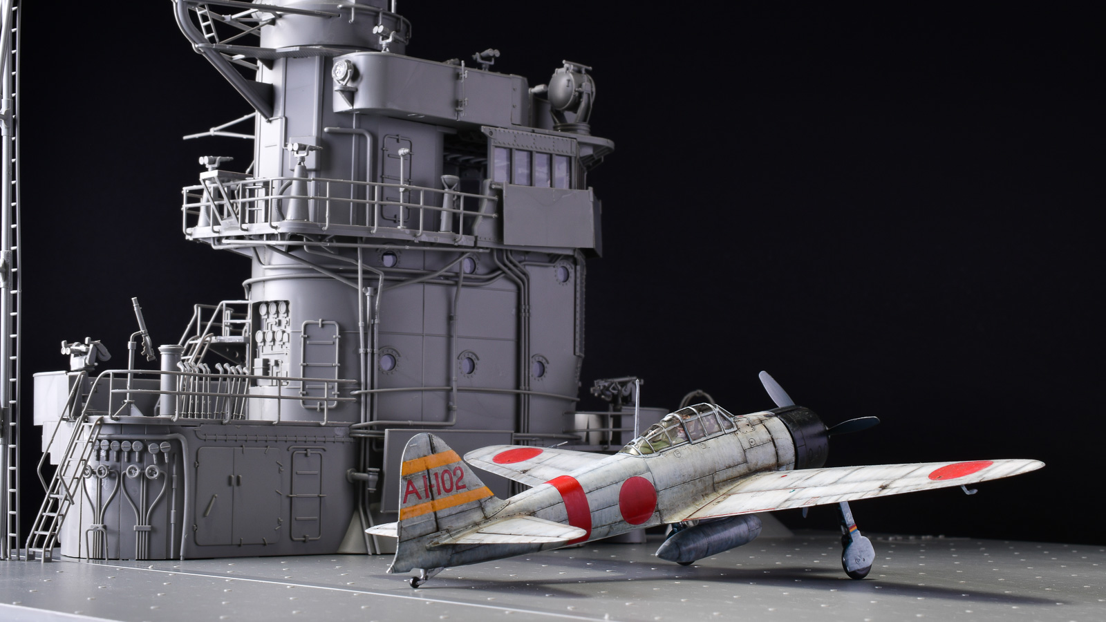 飛行機模型究極のアクションベースを堪能する！「タコム 1/72 日本