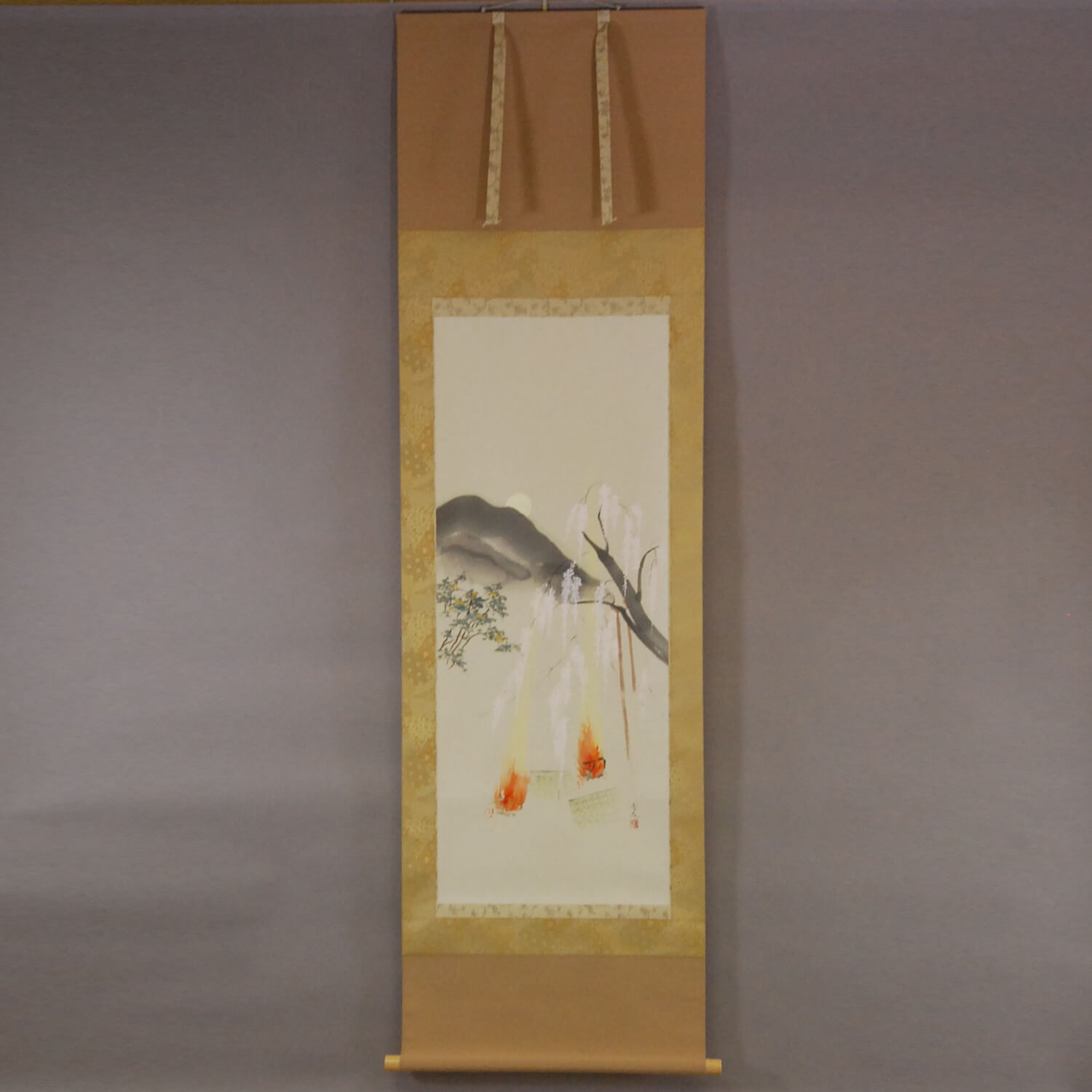 辰本青花 / 夜桜 | 掛軸 - 野村美術