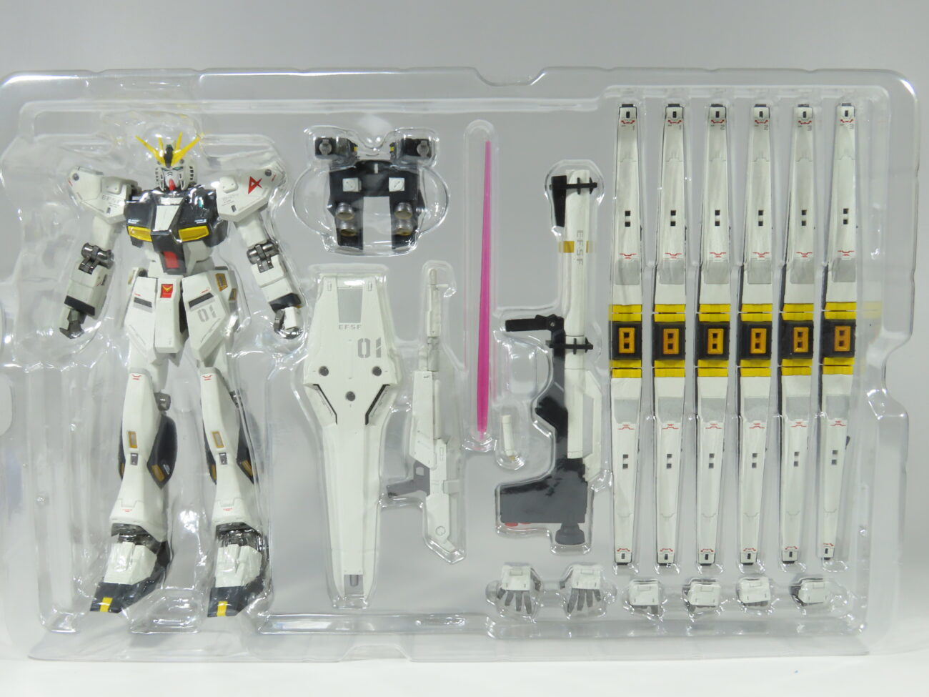 METAL ROBOT魂 νガンダム（ダブル・フィン・ファンネル装備型