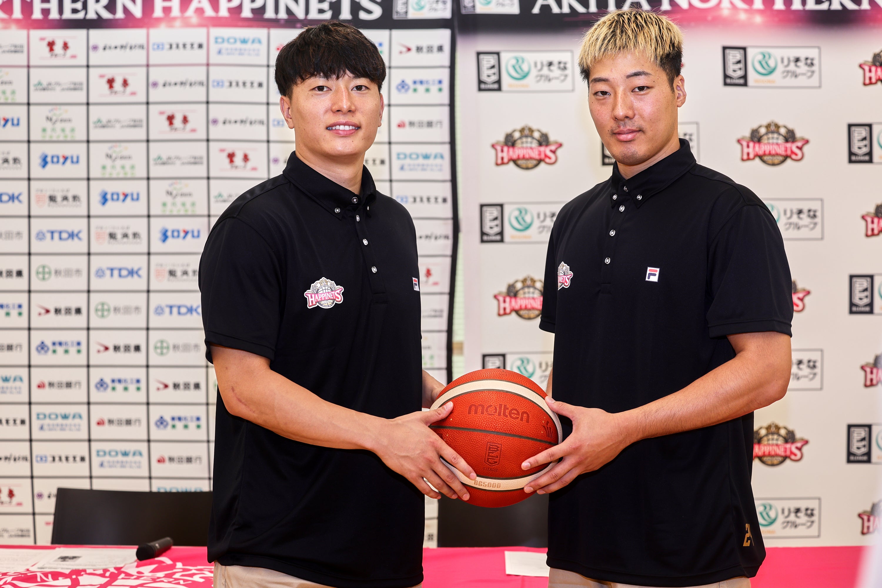 実施報告】菅原暉選手と髙比良寛治選手の新入団記者会見を行いました