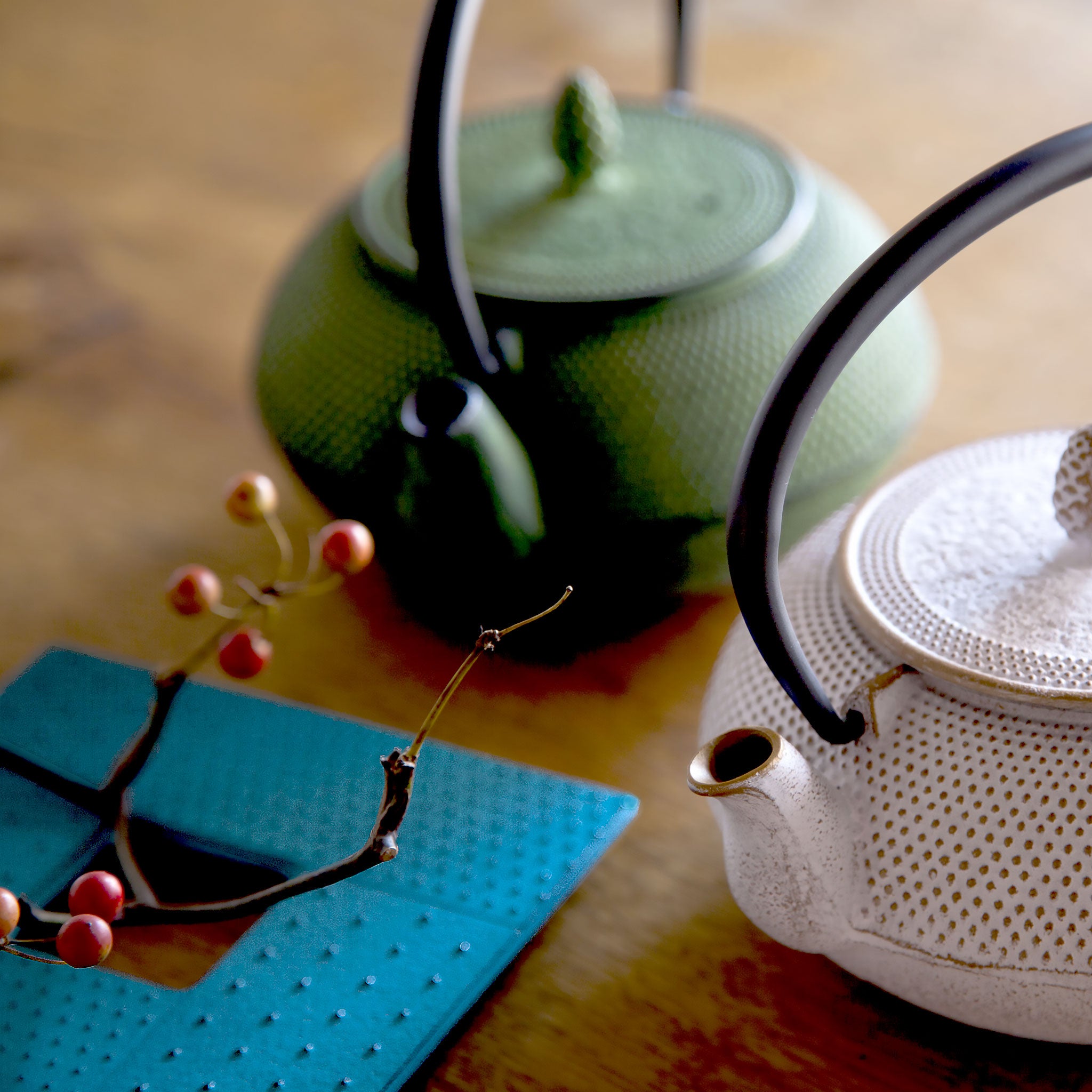 ロジアソシエイツ トリベット 角あられ / 南部鉄器鍋敷き – NOREN