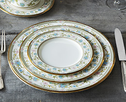 Noritake Infinity Green Gold Gold Salad Plate