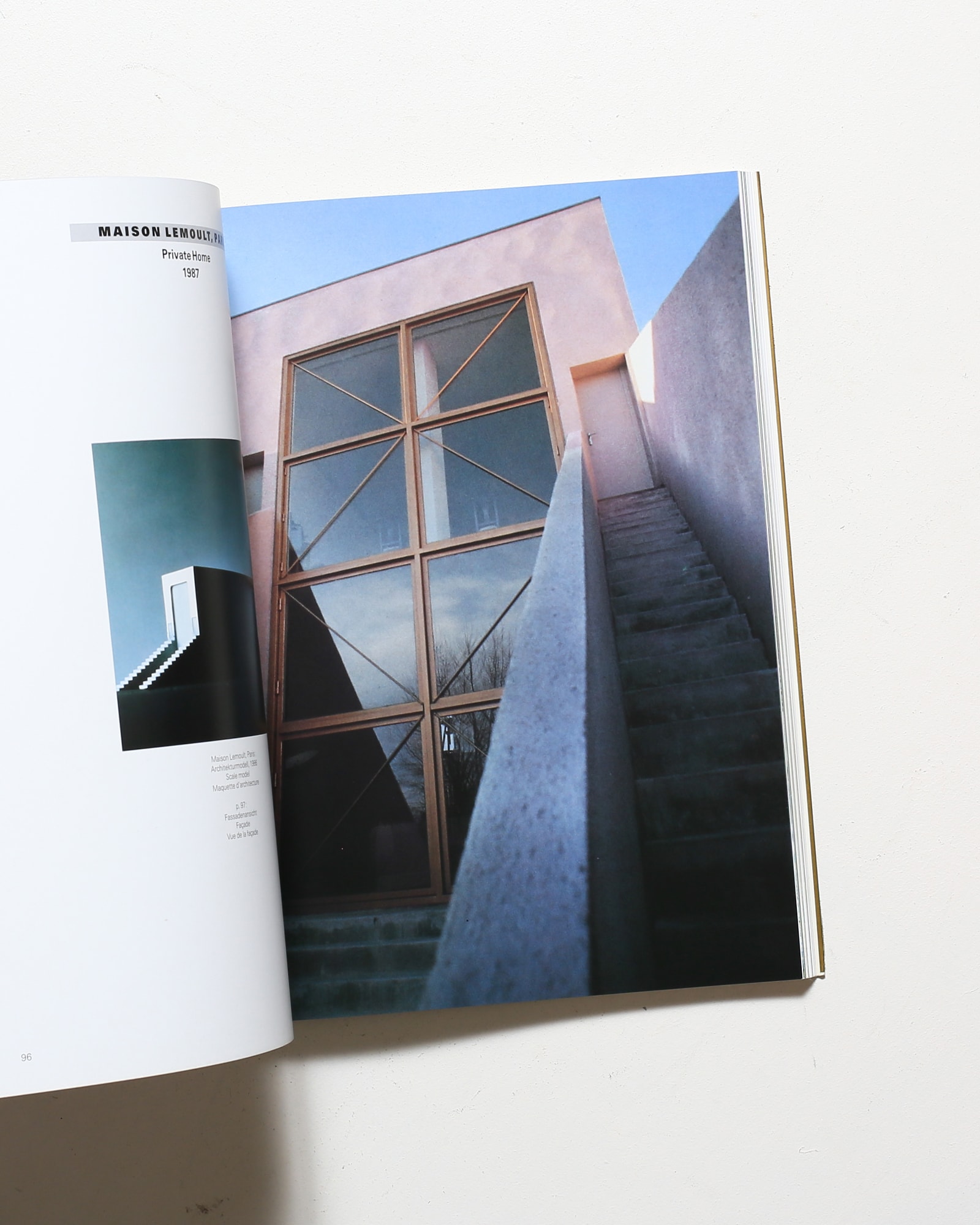 Philippe Starck | フィリップ・スタルク | nostos books ノストスブックス