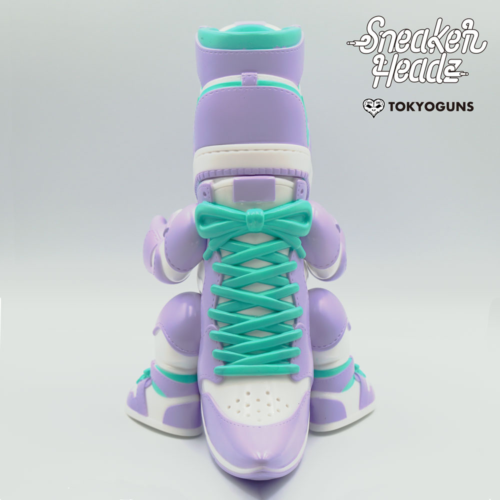 TOKYOGUNS】怪獣スニーカーヘッドがT-BASE渋谷PARCOにて登場