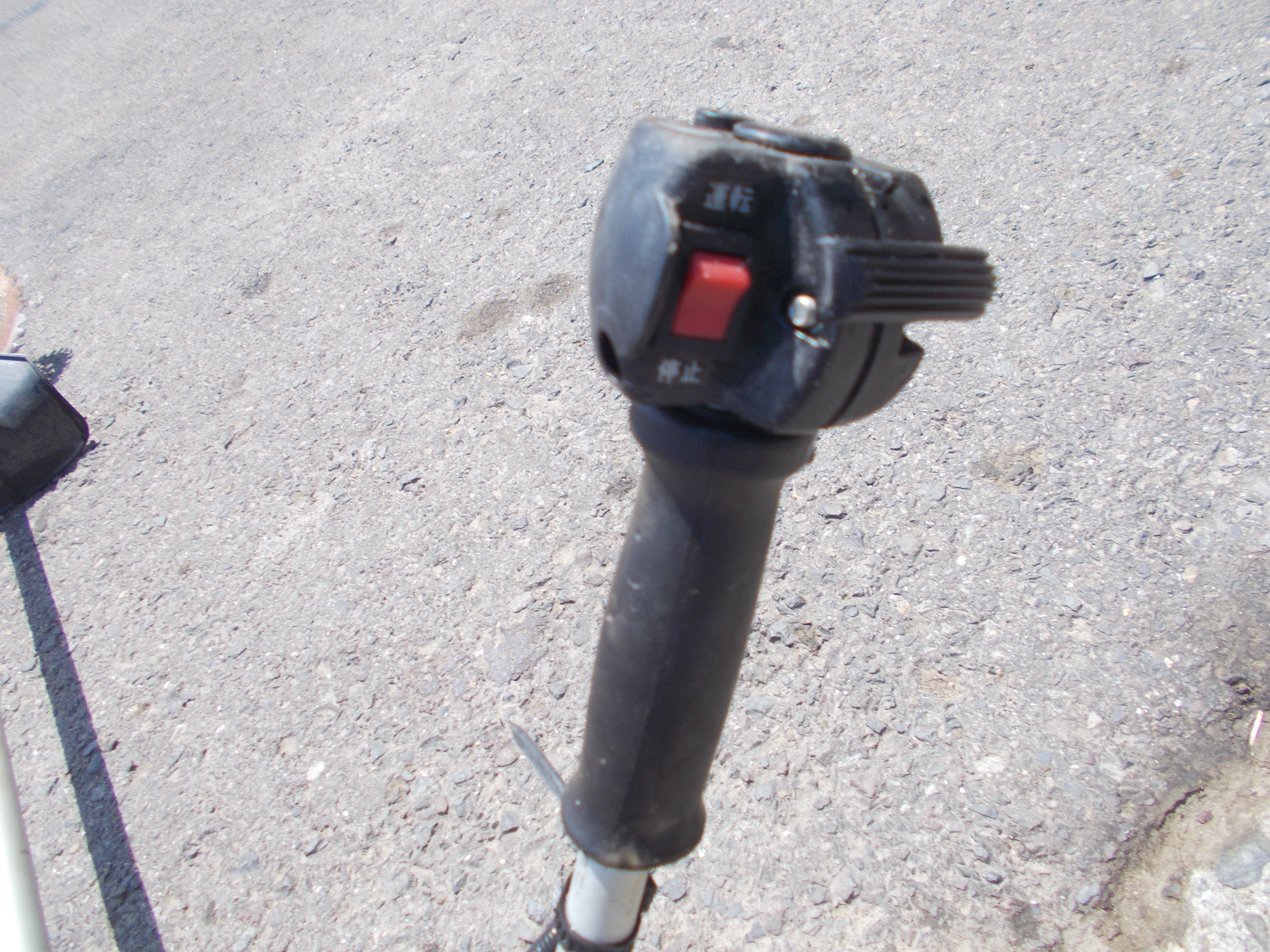 アグリップ 中古 草刈機 BZX235H – 農キング