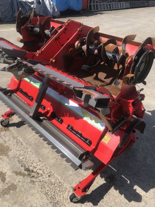 ニプロ ブロードキャスター 松山 MC07 スピンナー ブロキャス 肥料散布