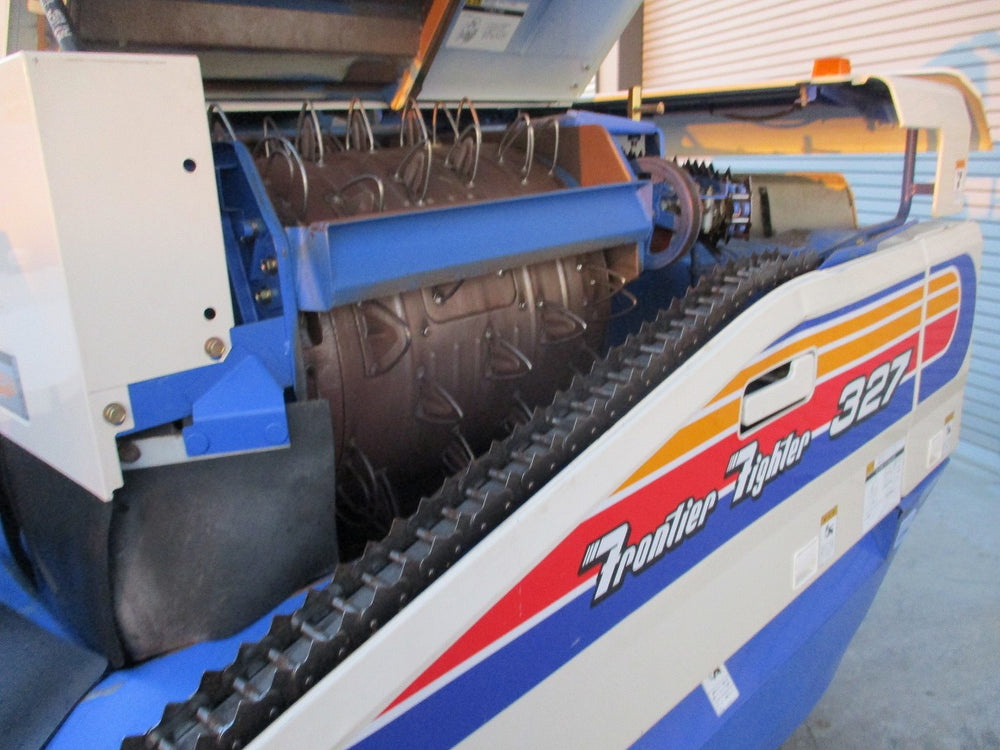 イセキ 3条刈り コンバイン HF327G-ZVDW | のうき屋 ONLINE STORE