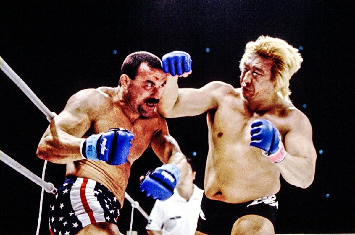 殴る、殴る、ひたすら殴る… 伝説のドン・フライvs高山善廣から20年