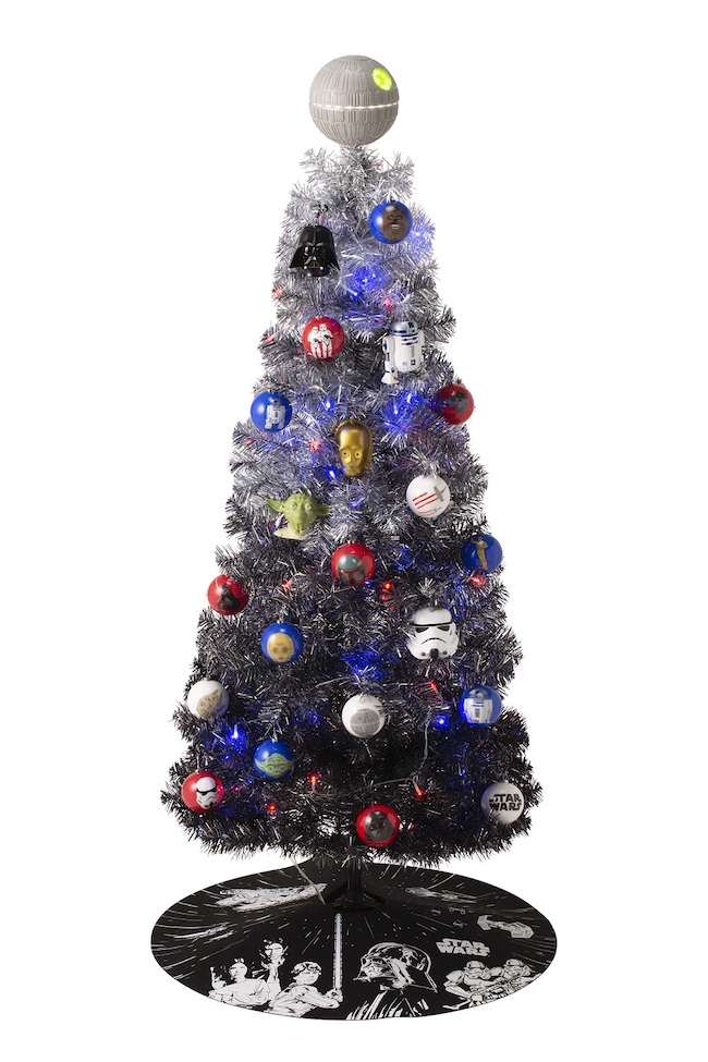スター・ウォーズ」がクリスマスツリーに！ | Numero TOKYO