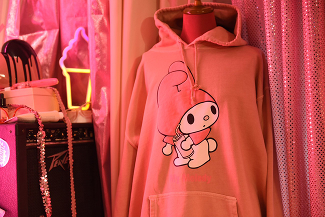 マイメロ好き女の子の架空の部屋も！ 「MEEWEELAND 新宿」期間限定